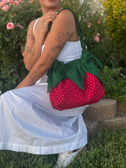 The Everyday Strawberry Bag. *PREORDER*